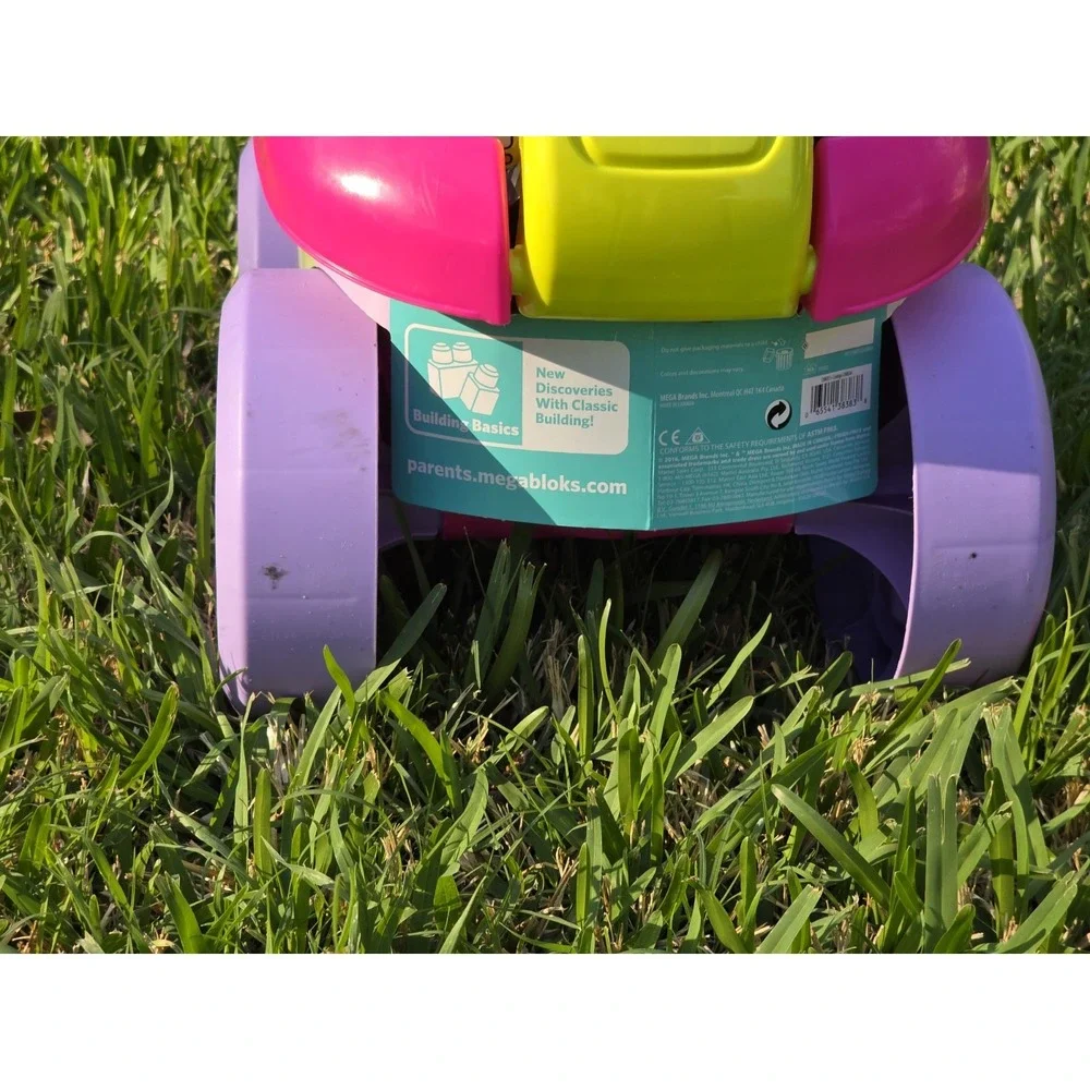 Fisher Price Mega Bloks Block Scooping Wagon Pink Purple Green Building Toy